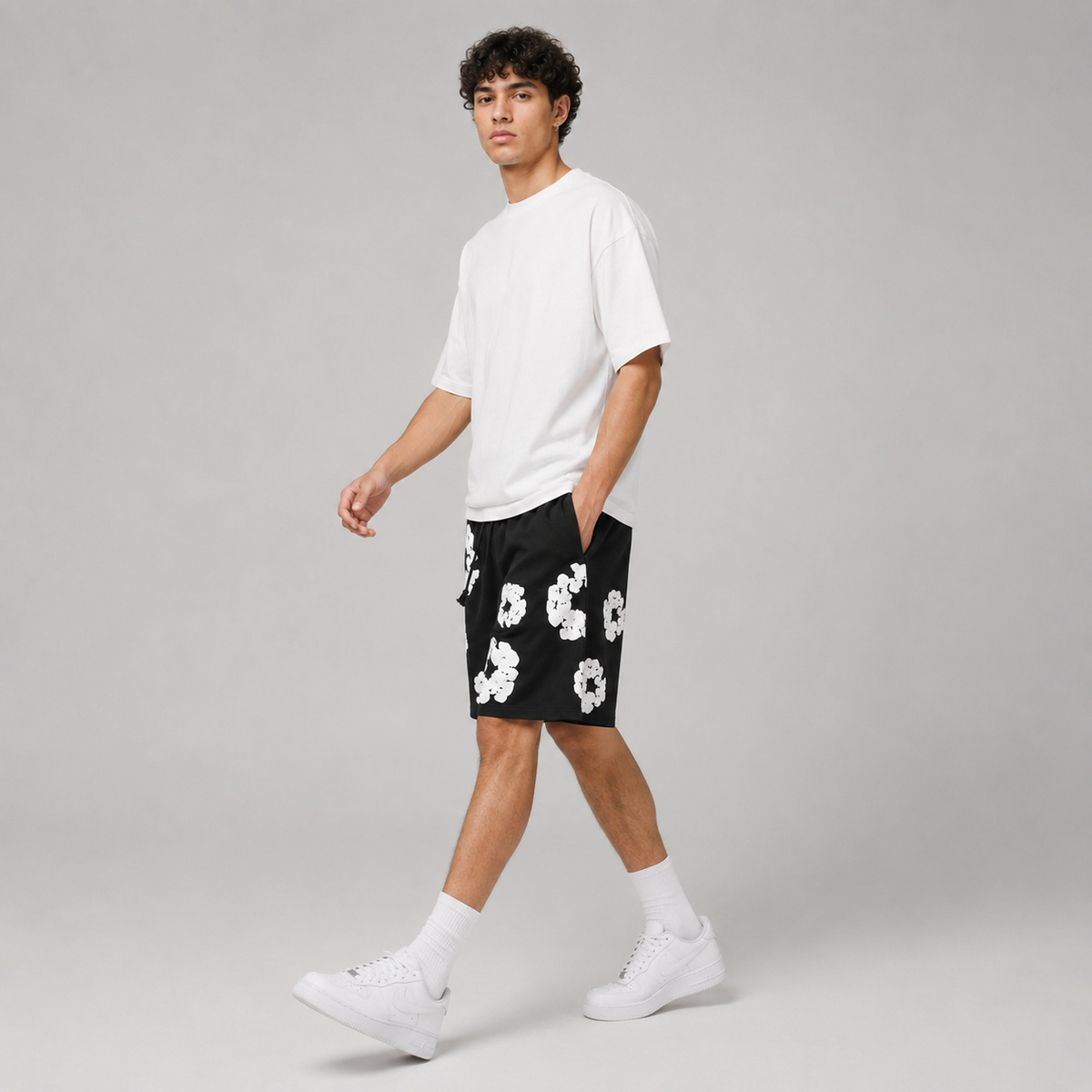 Black White Puff Floral cotton shorts - detail view