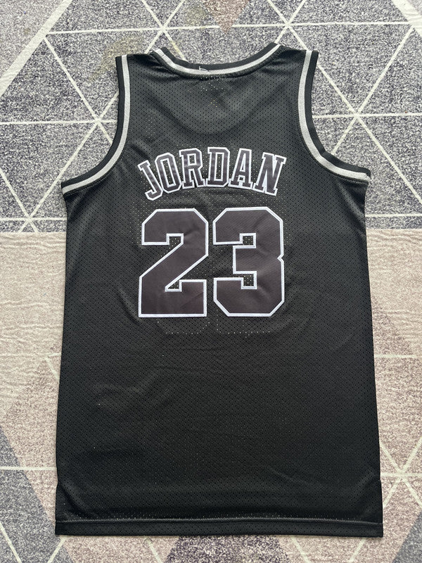 Black Chicago Bulls basketball jersey, full back view