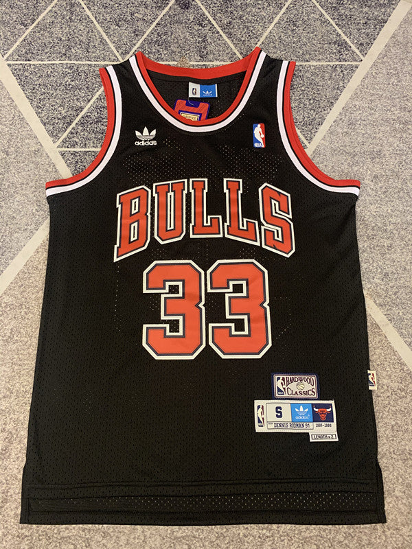 Chicago Black Basketball Jersey #33 front view [SPMERGE:P138:front]
