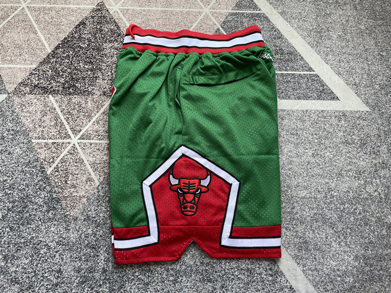 Green Chicago Bulls premium basketball shorts, side panel detail