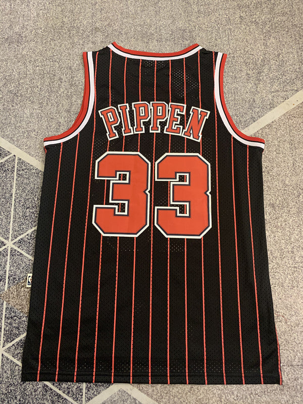Chicago Striped Basketball Jersey #33 back view [SPMERGE:P137:back]