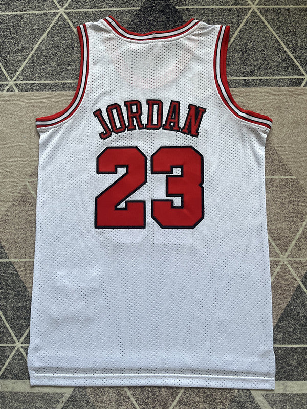 White Chicago Bulls basketball jersey, full back view