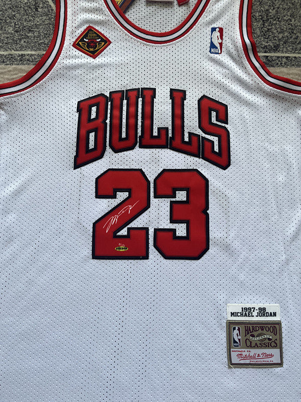 White Chicago Bulls basketball jersey, front graphic detail