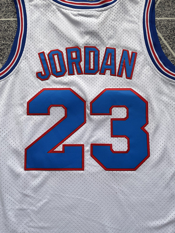 White Chicago Bulls basketball jersey, back lettering and number detail