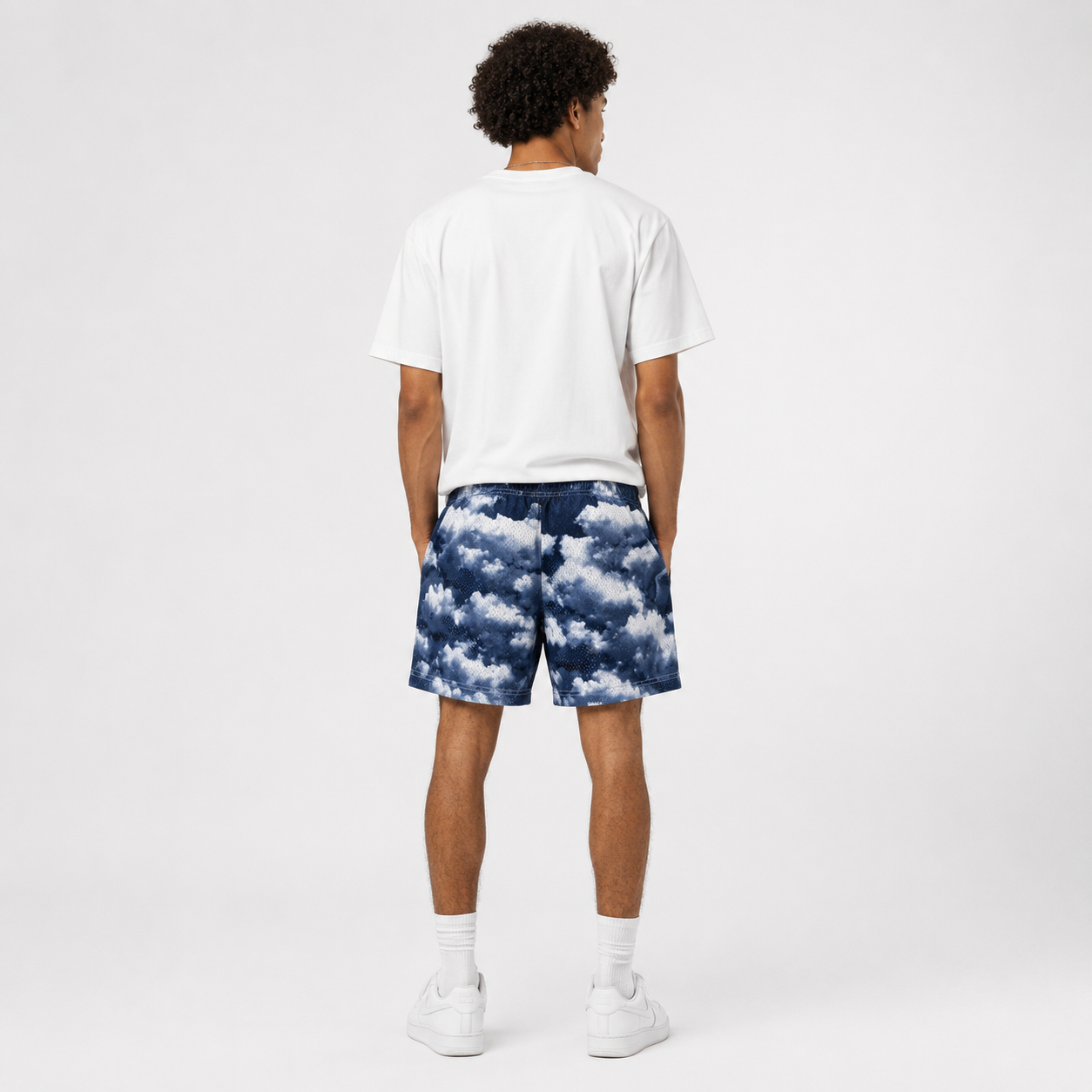 Night Cloud mesh shorts - side view