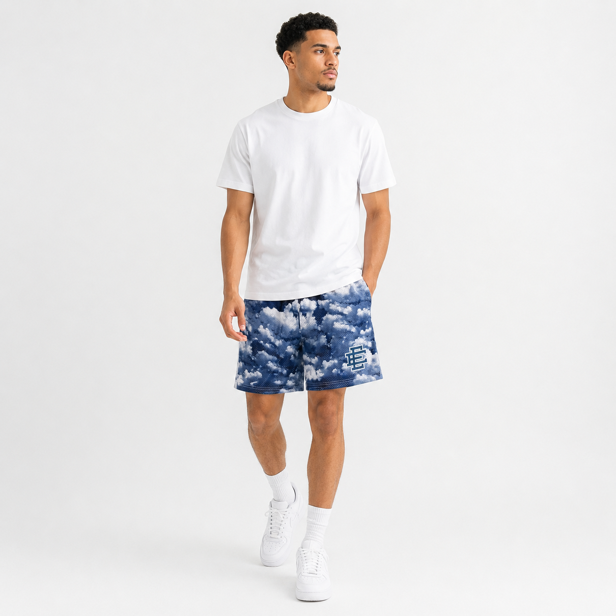 Night Cloud mesh shorts - lifestyle view