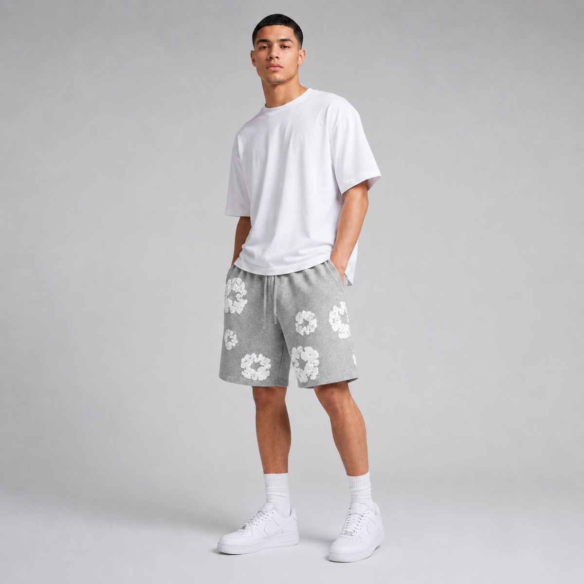 Heather Grey White Puff Floral cotton shorts - detail view