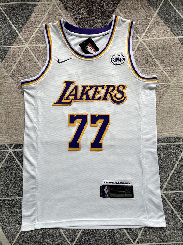 LA Lakers White Basketball Jersey #77 front view [SPMERGE:P248:front]