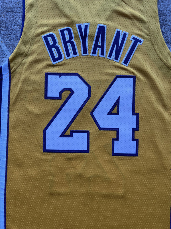 Yellow LA Lakers basketball jersey, back lettering and number detail