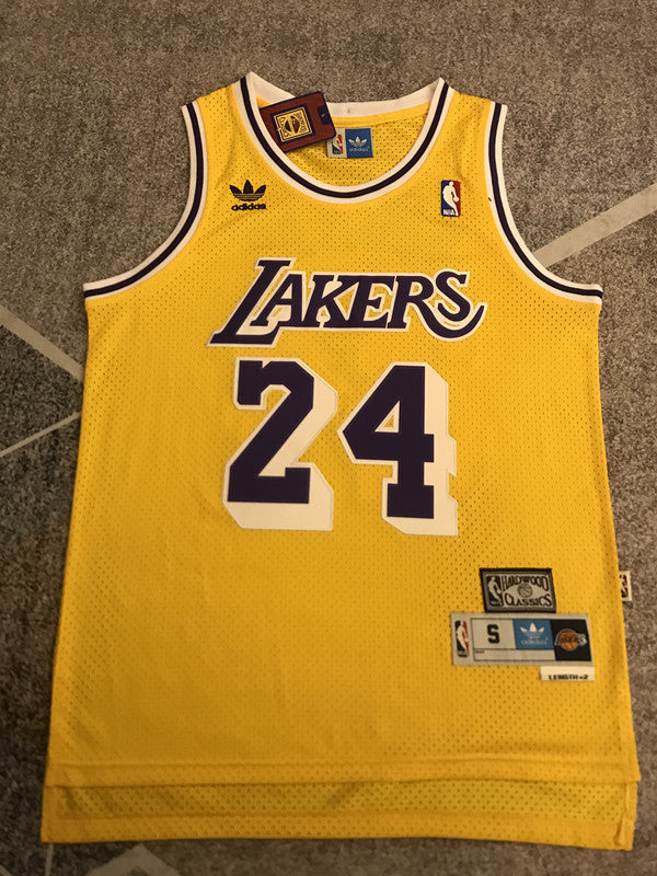 LA Lakers Yellow Retro Basketball Jersey #24 front view [SPMERGE:P232:front]