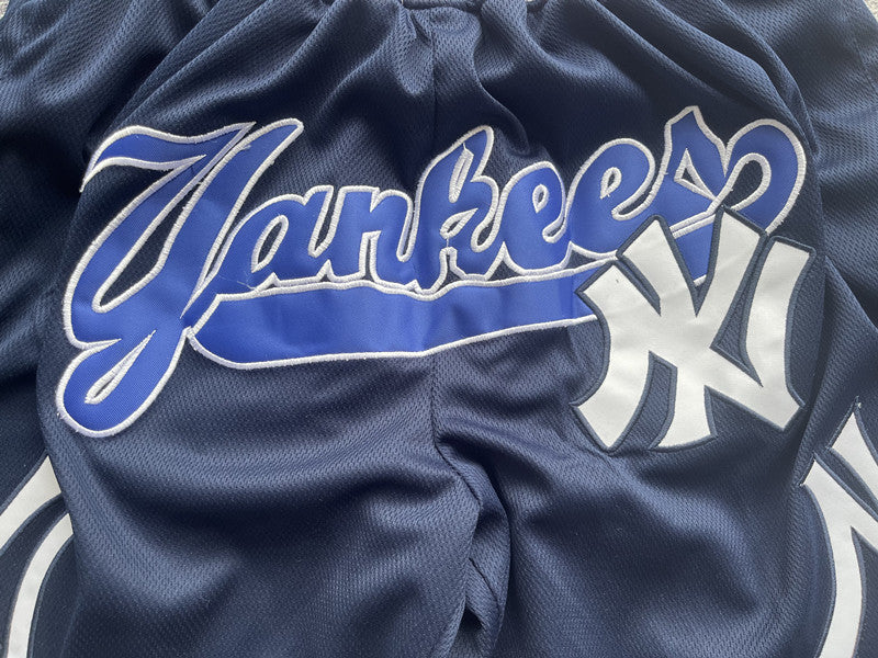 Navy New York Yankees premium basketball shorts, graphic detail