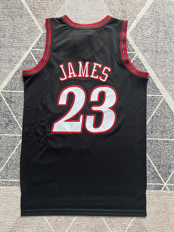 Philadelphia Black Retro Basketball Jersey #23 back view [SPMERGE:P106:back]
