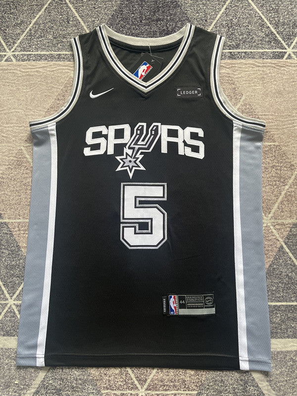 Black San Antonio Spurs basketball jersey, full front view