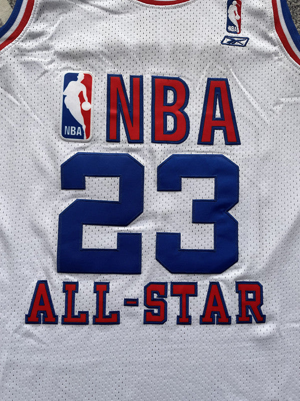 White Washington Wizards basketball jersey, front graphic detail